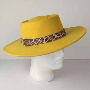 Women's Yellow Felt Fedora Pork Pie Wide Brim Leopard Belt Hat